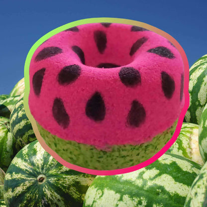 A touch of summer in your bath with our picnic watermelon bath bomb. Indulge in the aroma of a sunny picnic!