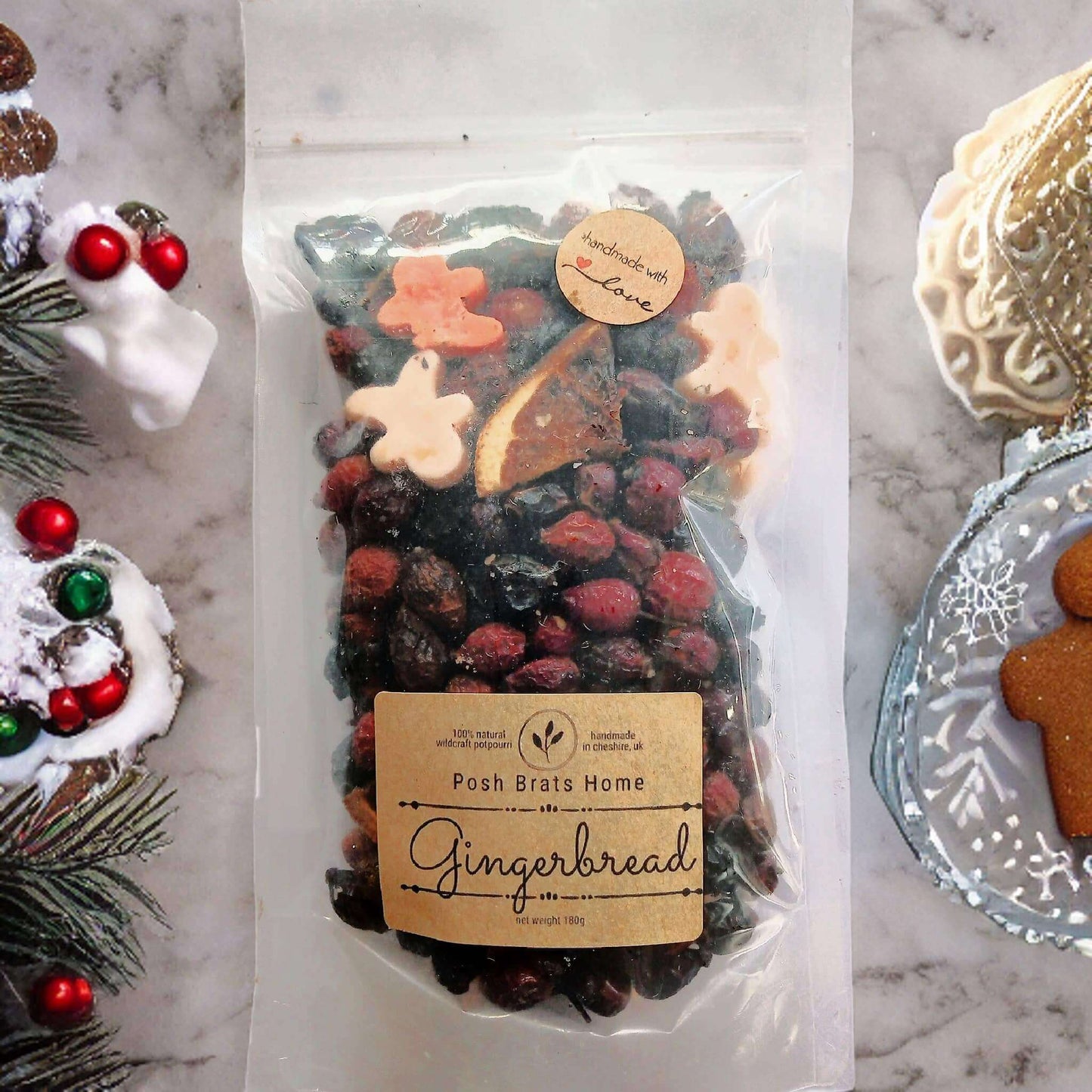 Experience the intoxicating smell of Gingerbread with our Natural Wildcraft Potpourri. Let your home be a haven!