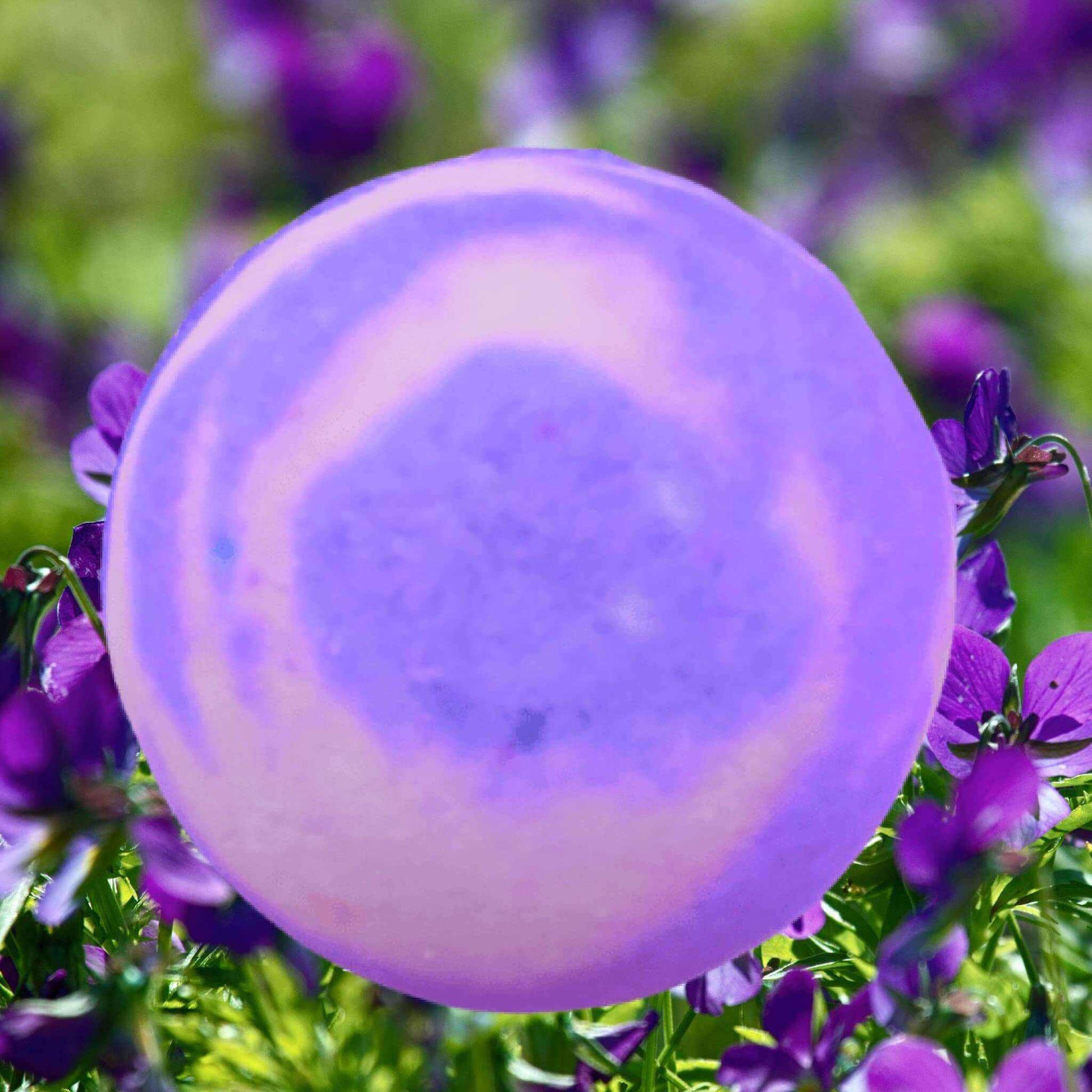 Experience the intoxicating scent of Parma Violet with our Victorian Fizzy Bath Bomb. A royal treat for your senses!