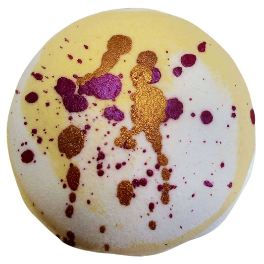 Experience cherry lemonade like never before with our Fizzy Bath Bomb. Relax, rejuvenate, and indulge!